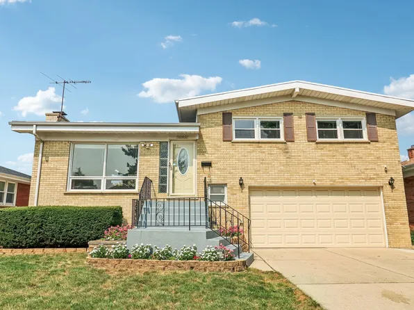 10660 Preston St, Westchester, IL 60154