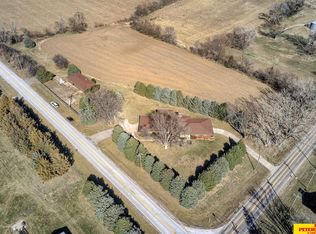 10001 N 108th St, Omaha, NE 68142