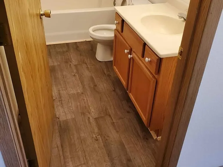 1422 Irish Dr #4 — Photo 5