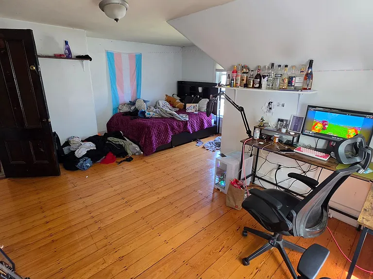 7 Ashford Ter — Photo 4