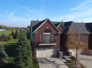 45954 Dutton Dr #79, Macomb, MI 48044