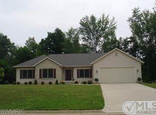 161 Hickory Hls, Marshall, MI 49068