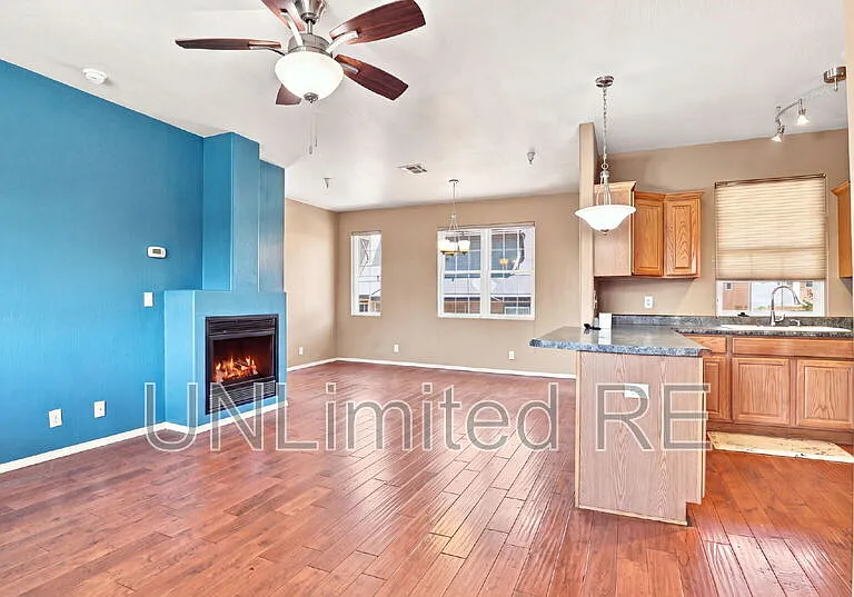 2455 W Silverton Dr — Photo 5