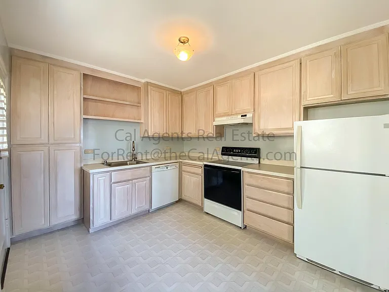 257 Trinity Ave — Photo 8