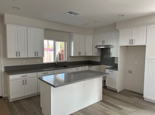 12927 1/2 Barton Rd, Whittier, CA 90605