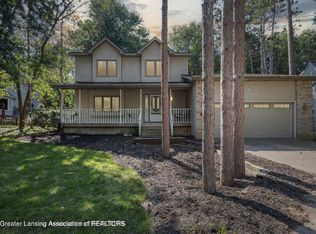 3891 W Herbison Rd, Dewitt, MI 48820