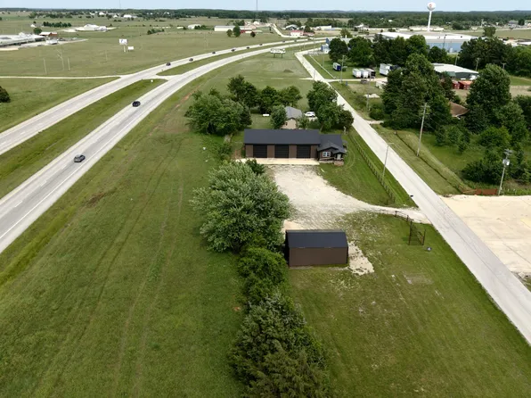 203 E Steel Street, Seymour, MO 65746