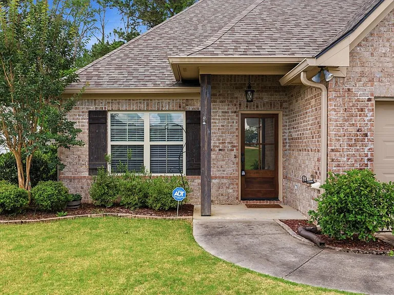 917 Willow Grande Cir — Photo 4