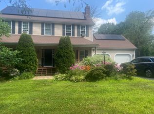 41 Bushnell Rd, Sturbridge, MA 01566