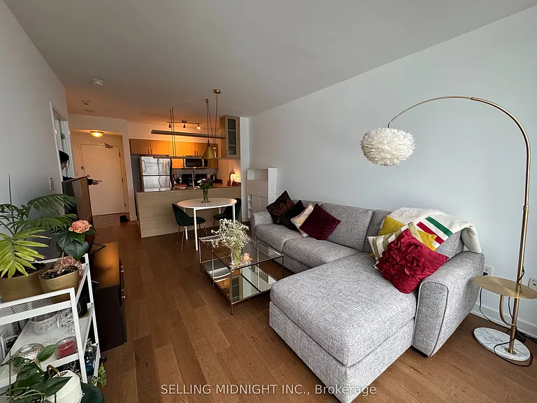 5 Mariner Ter #3609 — Photo 15
