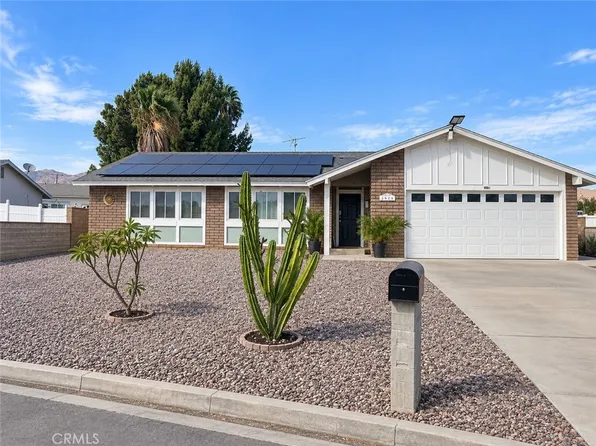 4625 Horseshoe Ln, Riverside, CA 92509