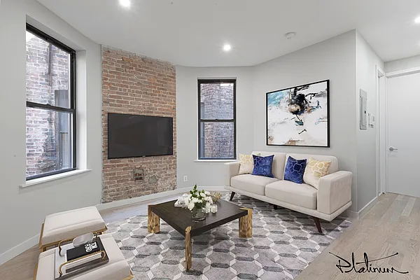 Rented by Platinum Properties | media 1