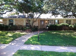 2416 Coleshire Dr, Plano, TX 75075