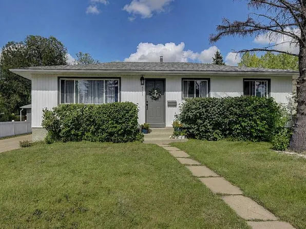 9622 E 108th Ave, Grande Prairie, AB T8V 1N3