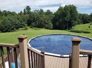 175 Goodnight Ln, Point Pleasant, WV 25550