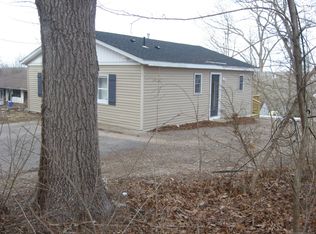 42 Fellows St, Pawcatuck, CT 06379