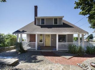 20 Standish Ave, Hull, MA 02045