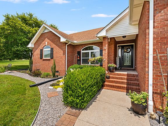 4th image of 133 Hidden Cove Ct