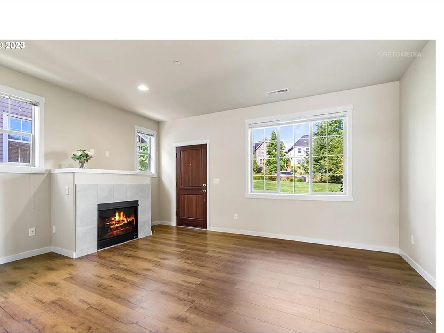 2 bed, 2.5 bath, 1563 sqft, $2,575 — Photo 4