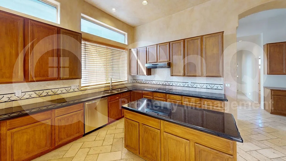 4 bed, 2.0 bath, 2445 sqft, $3,199 — Photo 3