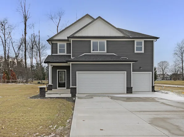 54495 Heron Cove Ln, Elkhart, IN 46516