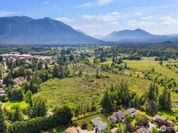 38505 SE 86th Place, Snoqualmie, WA 98065
