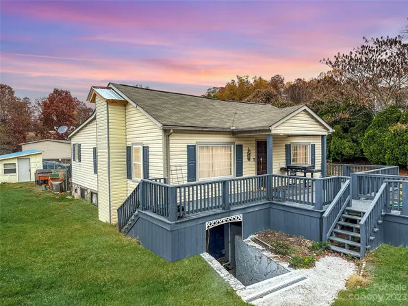 421 Morehead Rd, Marion, NC 28752