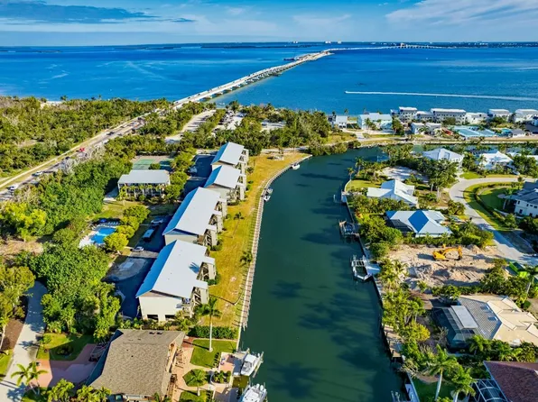 1250 Tennisplace Ct #B31, Sanibel, FL 33957