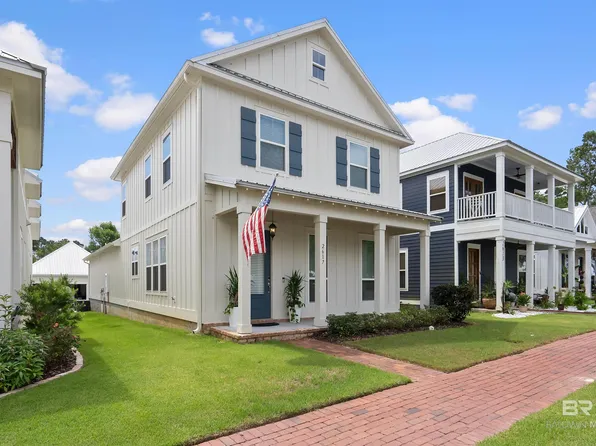 2617 Bienville Ave, Gulf Shores, AL 36542