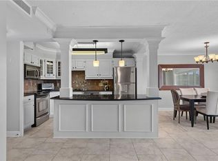4545 Wornall Rd APT 206, Kansas City, MO 64111