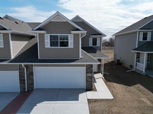 1418 Cedar Cove Rd, Lincoln, NE 68505