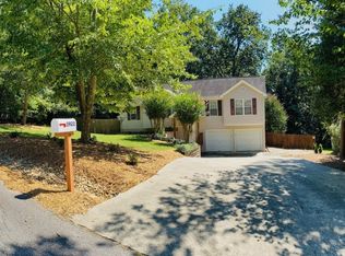 3922 Fraser Cir, Gainesville, GA 30506