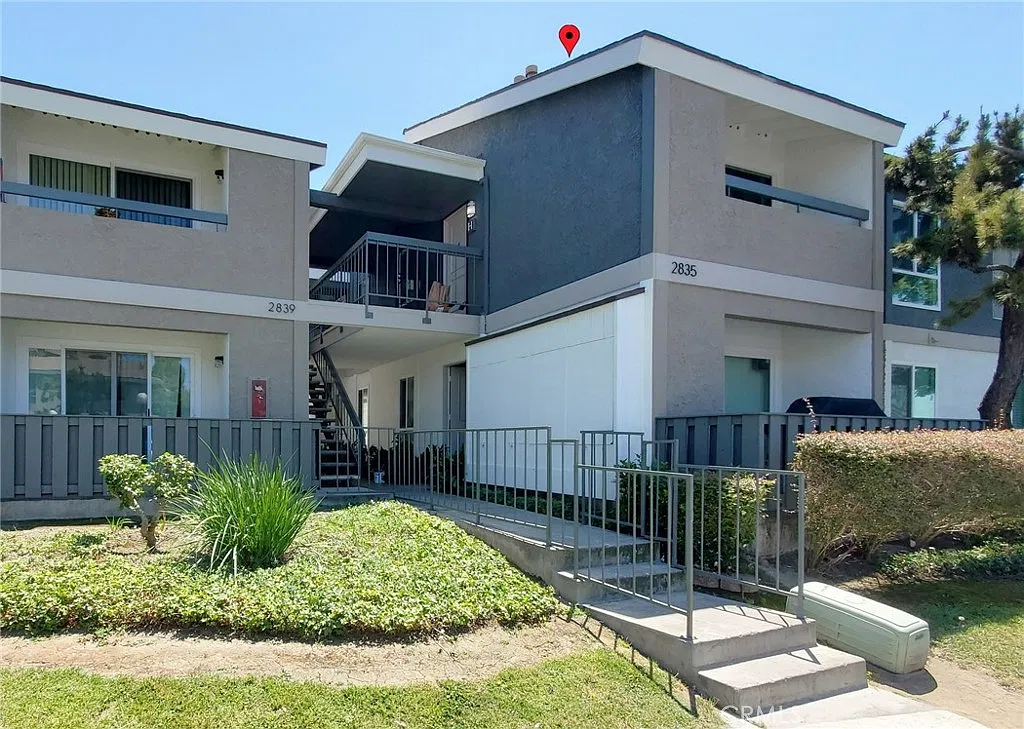 1 bed, 621 sqft, $2,300 — Photo 3