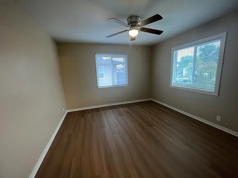 14149 Vanowen St #1 — Photo 8