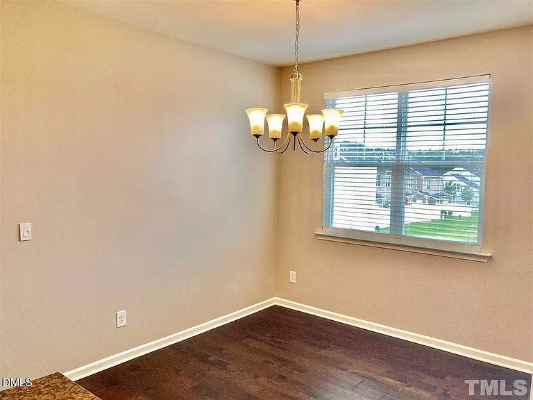 213 Churment Ct — Photo 4