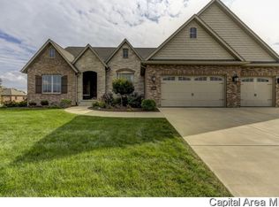 5300 Whitemarsh Ct, Springfield, IL 62711