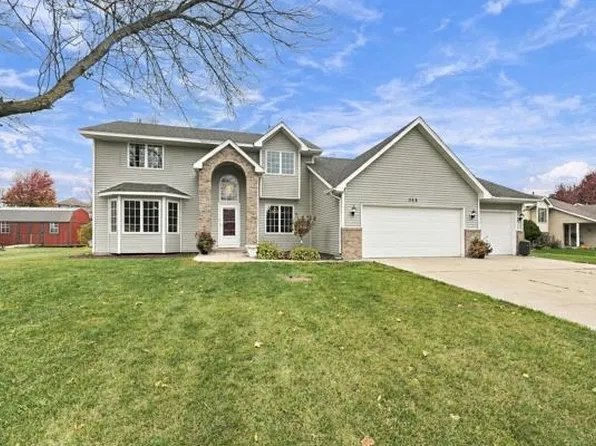 508 Lady Slipper Ave NE, New Prague, MN 56071