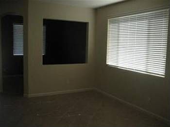 5th image of 3200 Claudine Ct