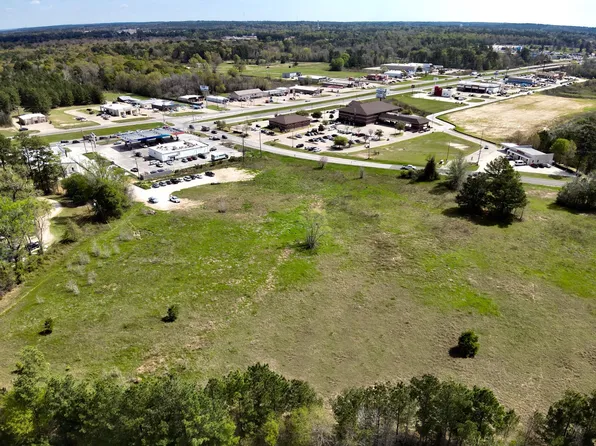 Farm Road 350, Livingston, TX 77351