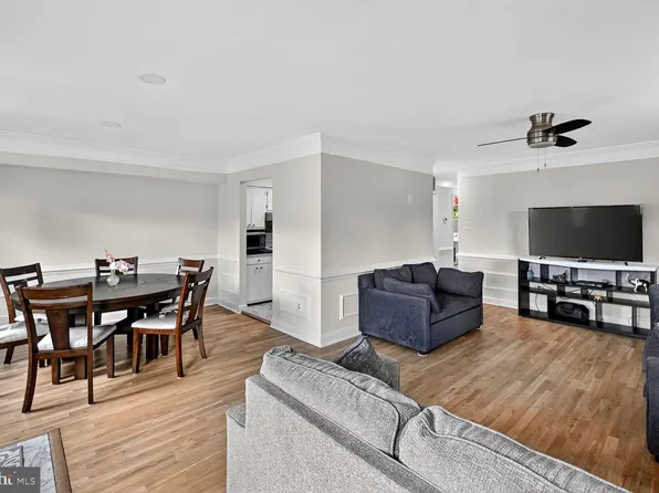 3890 Mariposa Pl #49E, Alexandria, VA 22309