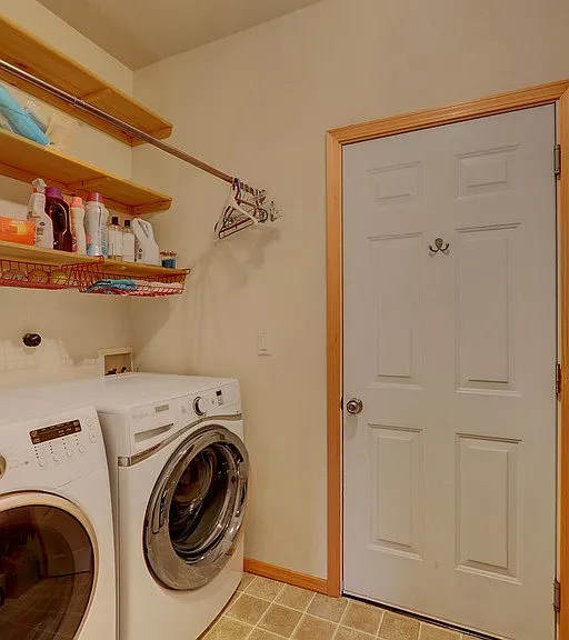 20604 Damson Rd — Photo 24