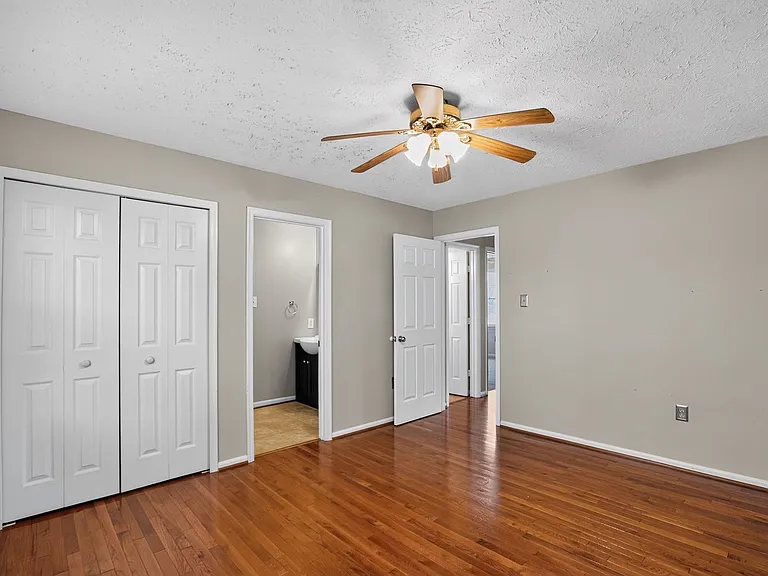 6003 Bobcat Ct — Photo 12