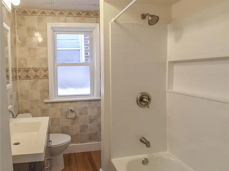 728 Seitz St — Photo 17