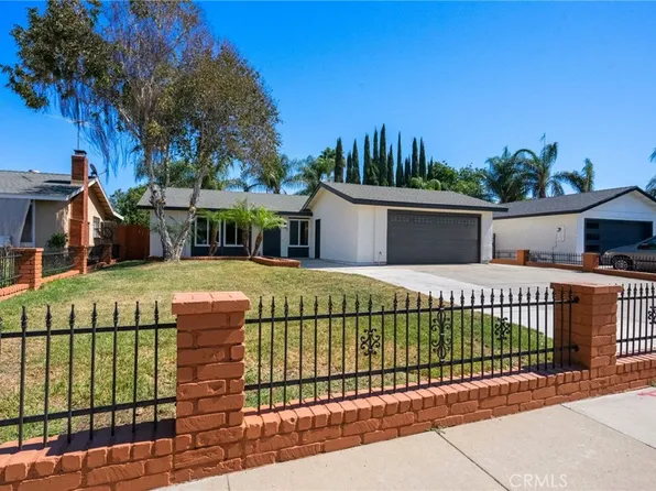2863 S Cypress Point Dr, Ontario, CA 91761