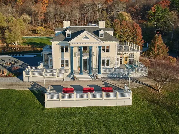 10 Old Route 9, Staatsburg, NY 12580