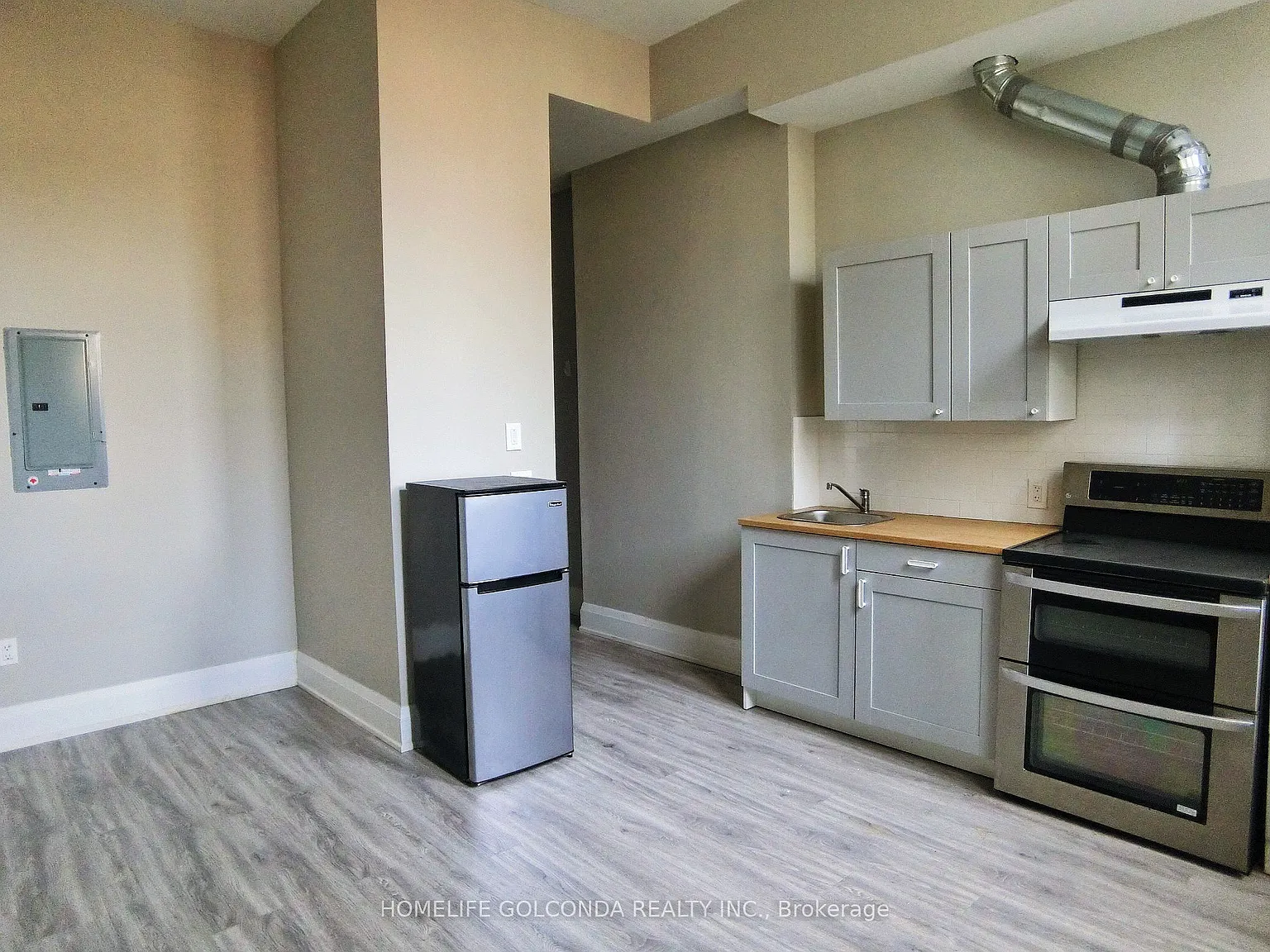 Studio, $1,650 — Photo 2