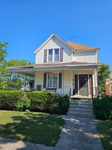 1102 Oakes St, Marinette, WI, 54143