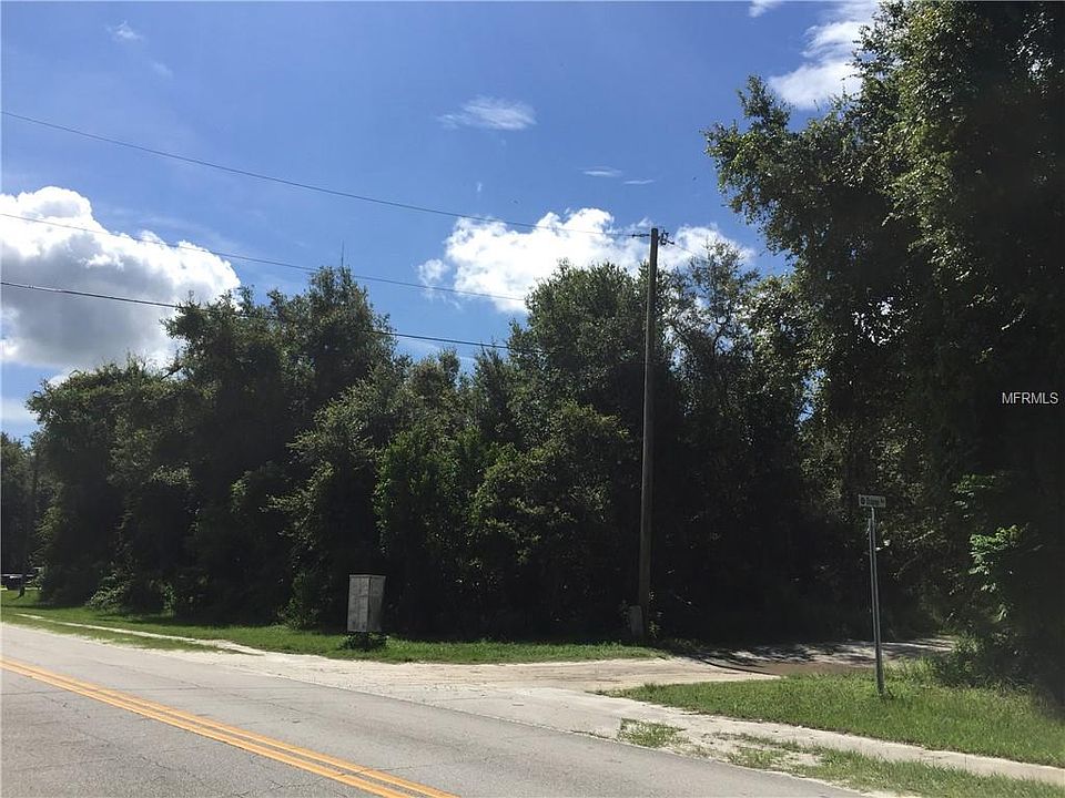 1st image of 365 Cypress Ave