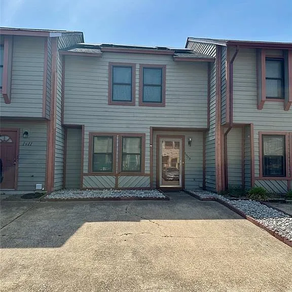 1409 Northface Ct — Photo 1