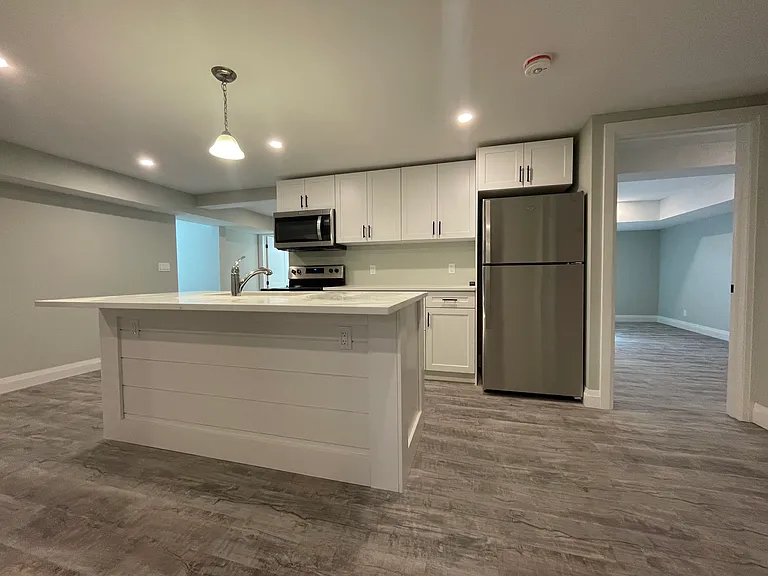 31 Burwell St #3 — Photo 3